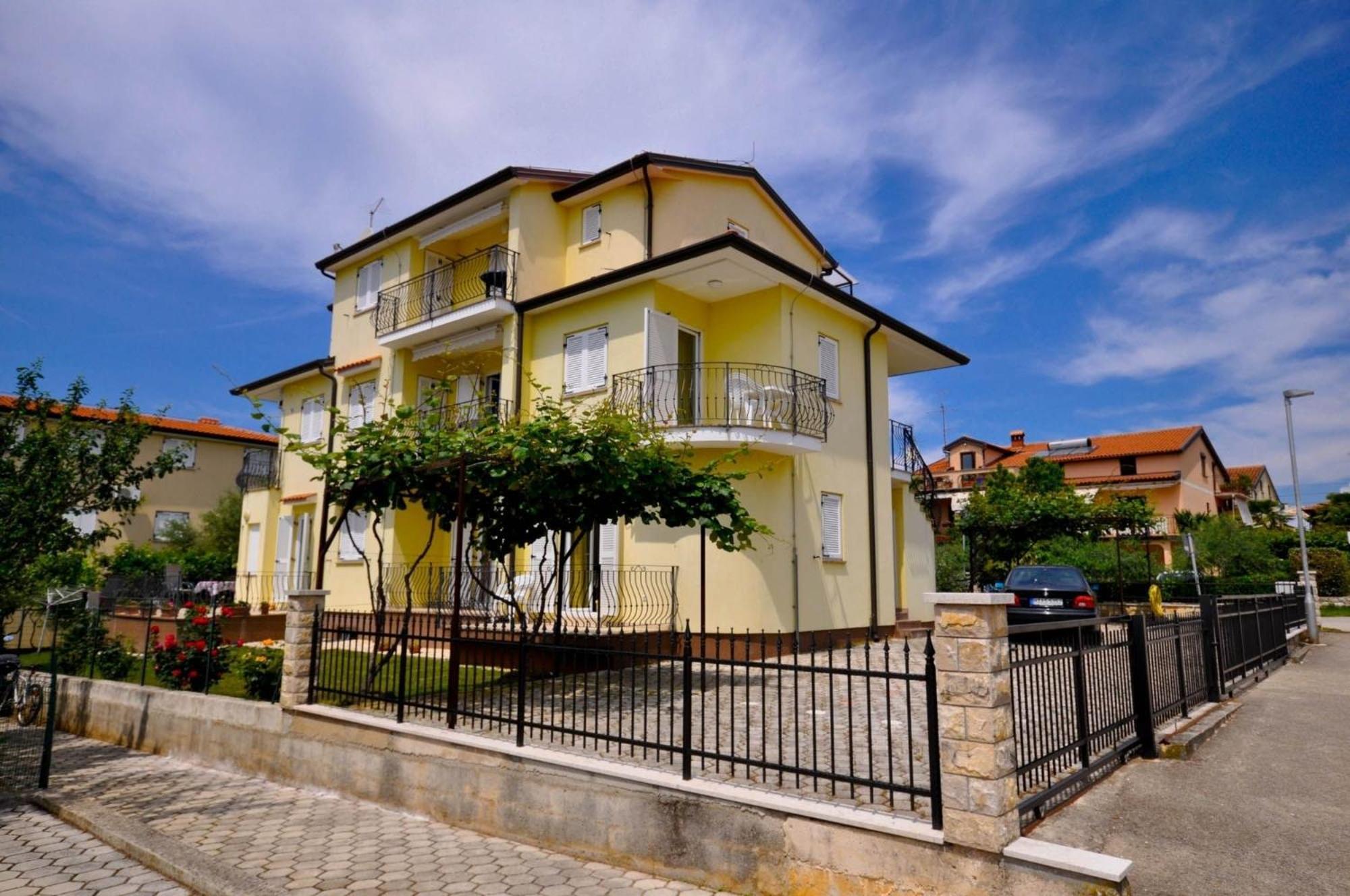 Ferienwohnung Fuer 2 Personen 30 M2 In Novigrad, Istrien Karpinjan Kültér fotó